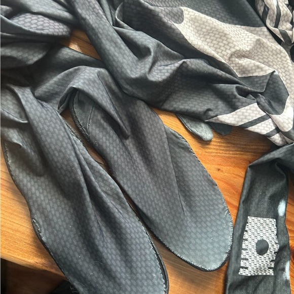 Spidey4fun black Spider-Man Cosplay costume - Picture 5 of 5